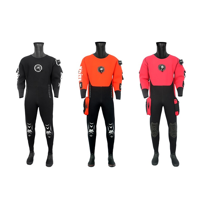 Vehicle traveling data recorder